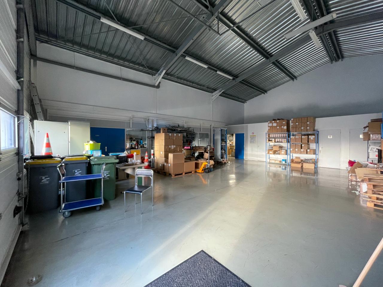 Local d'activité La Chapelle-Saint-Mesmin 315m² Location local d'activité La Chapelle-Saint-Mesmin Loiret OLACT2428650 8